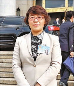 全國首例“掄博”案 鄭州軟件開發(fā)人員為追星刷量獲刑