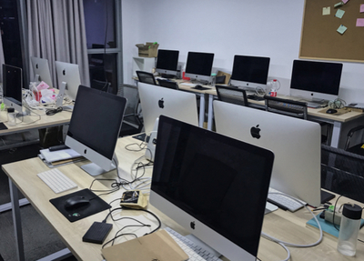 不凡學(xué)院 專業(yè)前端培訓(xùn)與UI設(shè)計(jì)，助力鄭州軟件開發(fā)人才培養(yǎng)